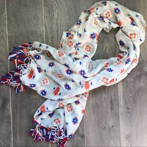 NWOT lightweight scarf